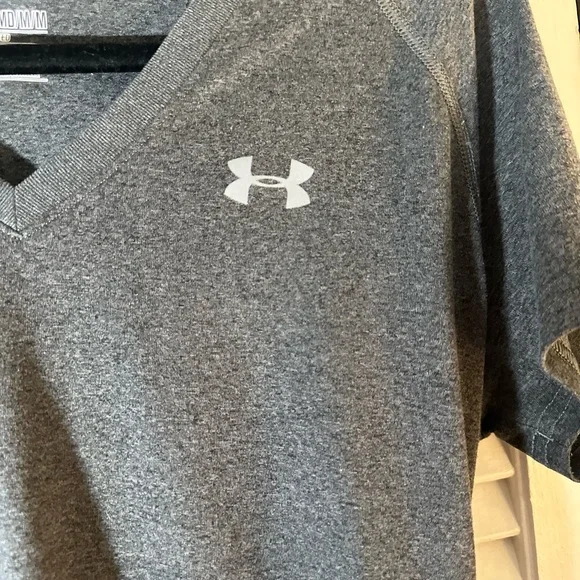 Under Armour Dark Gray V-Neck Shirt - Picture 4 of 5